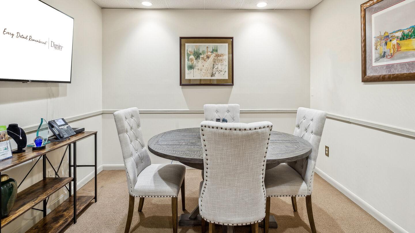Tohle Funeral Home gallery image 4